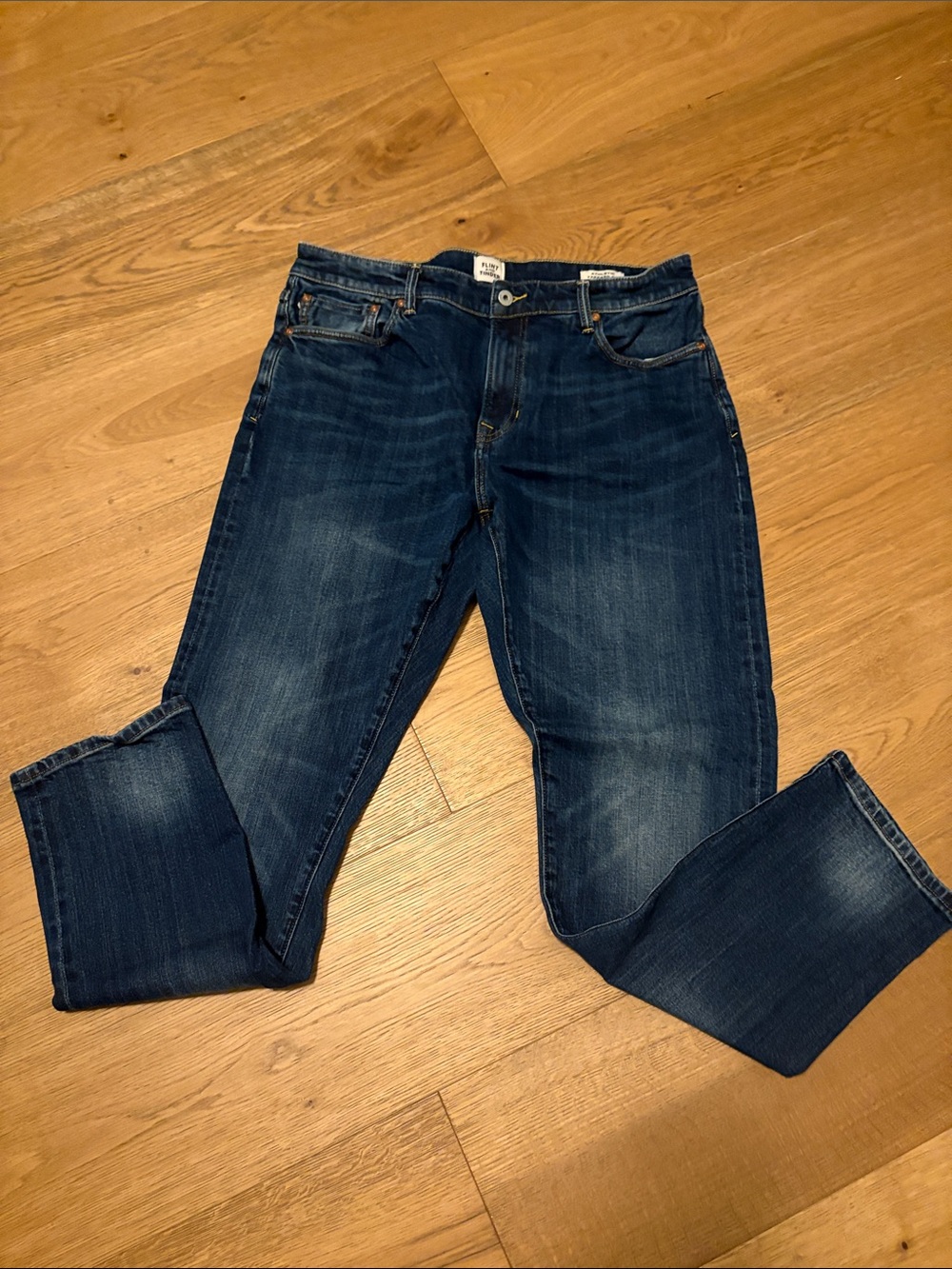 Flint And Tinder Athletic Tapered Fit Size 34 x 32